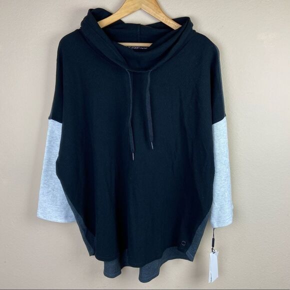 Calvin Klein Performance Plus Size Cowlneck Colorblocked - Picture 3 of 8